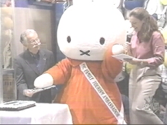I couldn't help it, I love Miffy